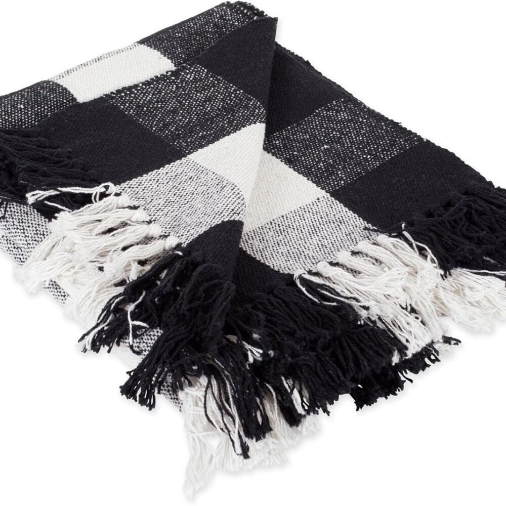 Buffalo Check Collection Rustic Farmhouse Throw Blanket with Tassles, 50x60, Bla